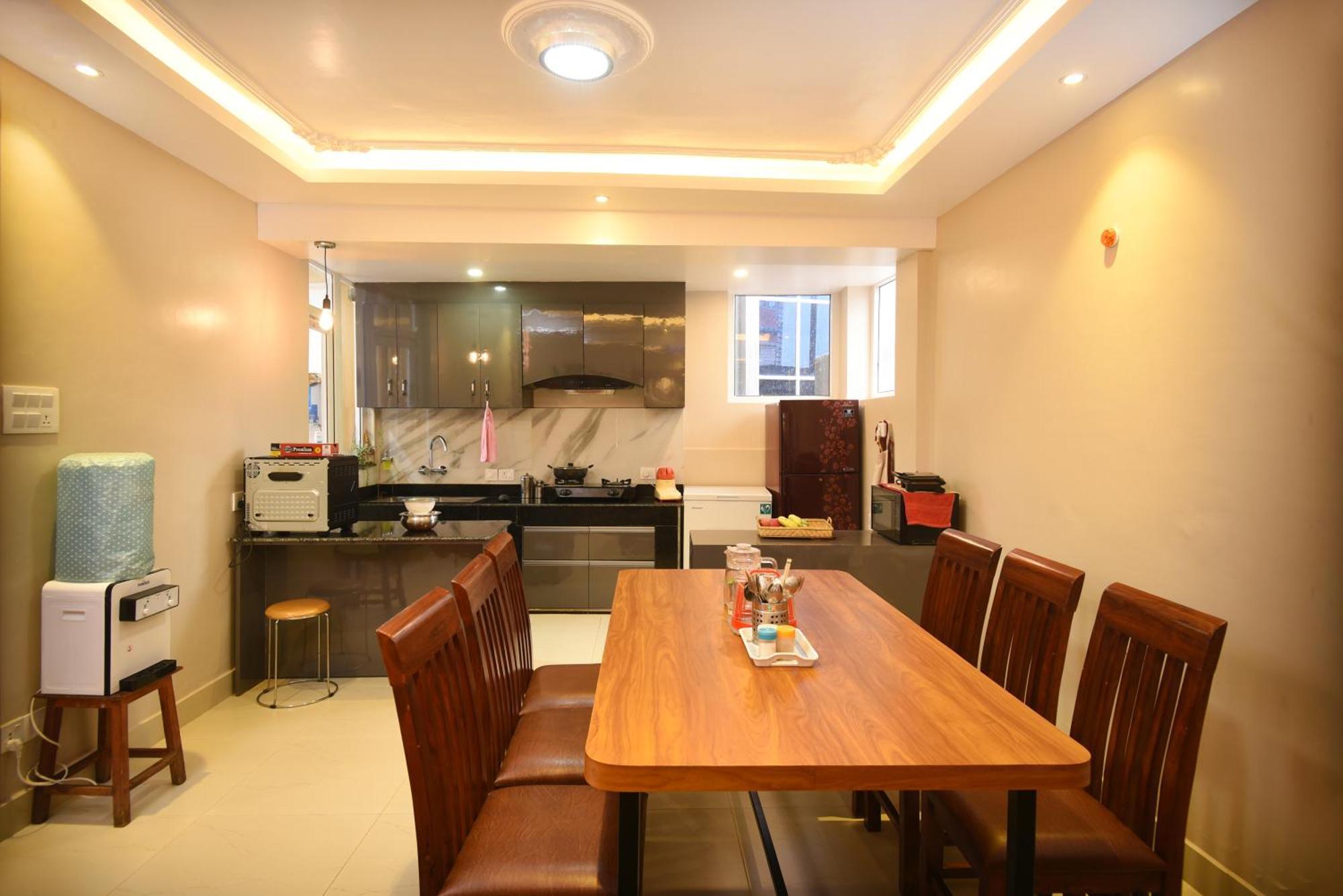 Mums Homestay & Studio Apartments Катманду Экстерьер фото
